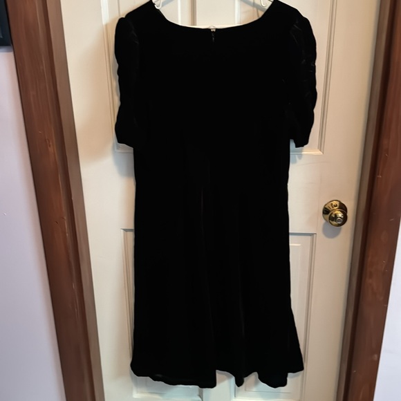 New with tags! Talbots Petite Velvet black dress, size 16P - Picture 2 of 4
